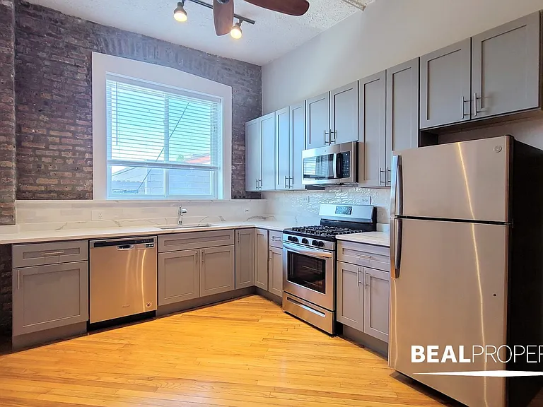 2320 N Damen Ave #2G — Photo 7