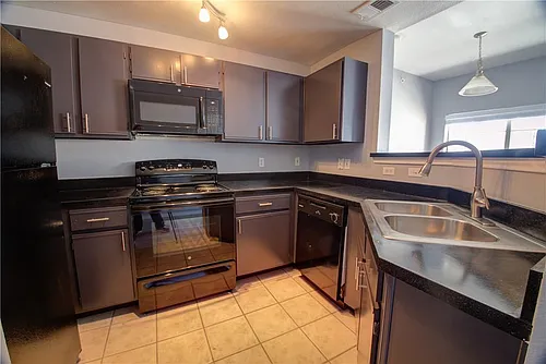 2320 Gracy Farms Ln #1321 Photo 1