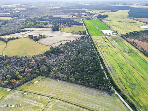 3rd image of 16ac Deppe Road