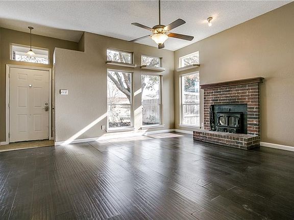 5th image of 4913 Saint Thomas Pl