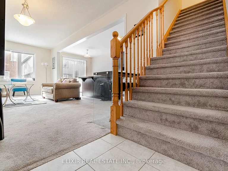 532 Edenbrook Hill Dr — Photo 17