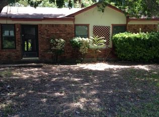 1113 Saturn St, Cedar Hill, TX 75104