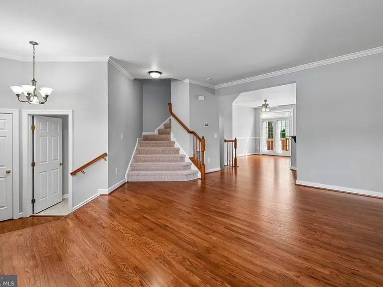 14406 Fowlers Mill Dr — Photo 2