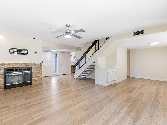 3rd image of 6726 Calvine Rd