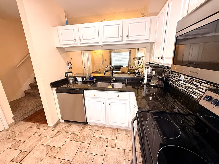 1120 Kennewick Ct — Photo 18