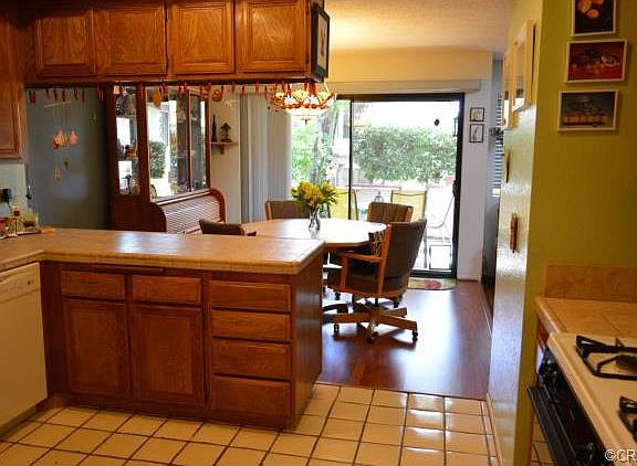 5th image of 814 Manchester Ct