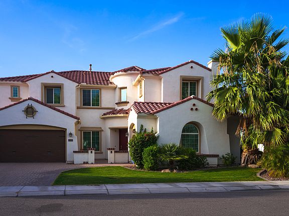 2nd image of 2442 W Hope Cir