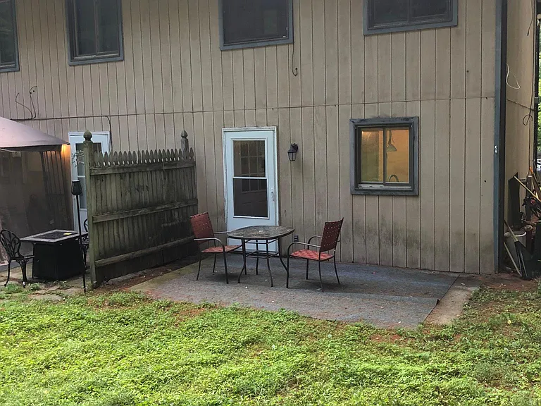 168 Fishback Rd #C — Photo 7