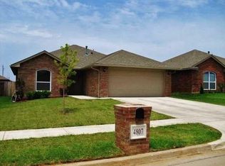 4807 SW Malcom Rd, Lawton, OK 73505