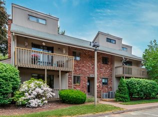 25 Amato Dr APT A, South Windsor, CT 06074