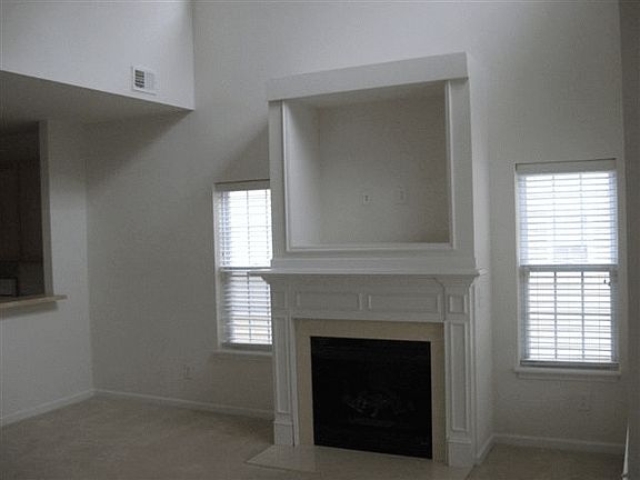 4th image of 8722 Twined Creek Ln