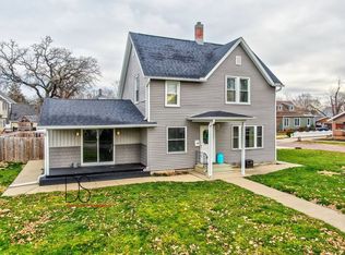 304 W Center St, Ottawa, IL 61350