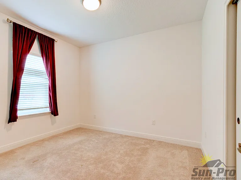 5563 Estero Loop — Photo 18