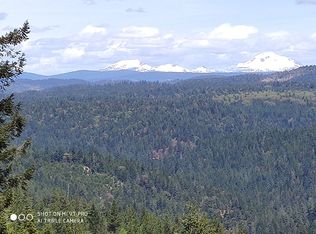 5537 Platt Mountain Rd, Forest Ranch, CA 95942