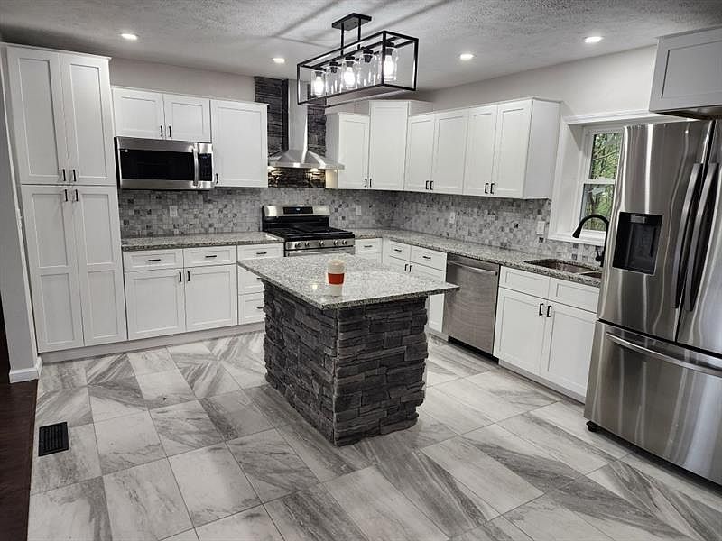 1405 White Cloud Allegheny Ter, Leechburg, PA 15656 Zillow