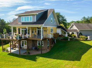 190 Touchstone Ln, Fincastle, VA 24090