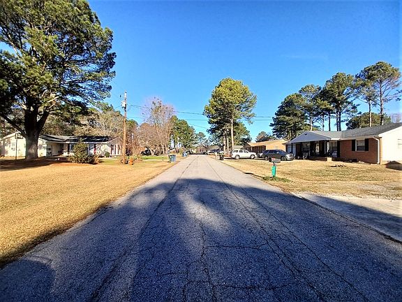 4th image of 602 Leo Dr