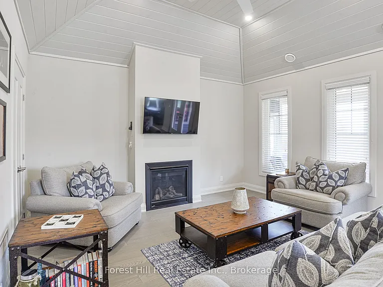 2054 Peninsula Rd #16 — Photo 12