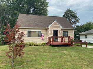 706 E Ethel St, Saint Joseph, IL
