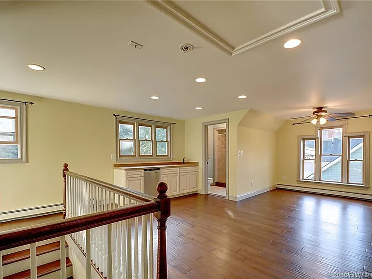 186 Raymond Rd — Photo 17