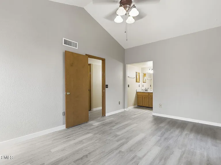 6900 Imperial Ridge Dr — Photo 21