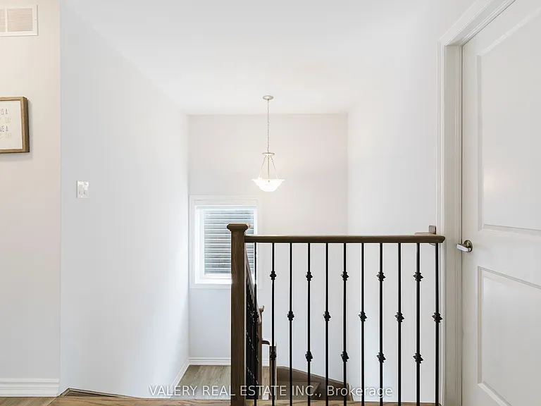 133 Caroline St — Photo 25