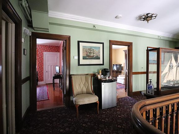 2nd image of 92 Sewall Ave #7
