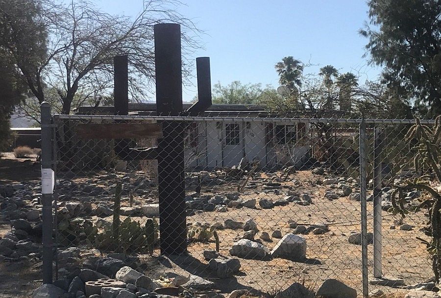 2nd image of 18900 Vee Bee Rd