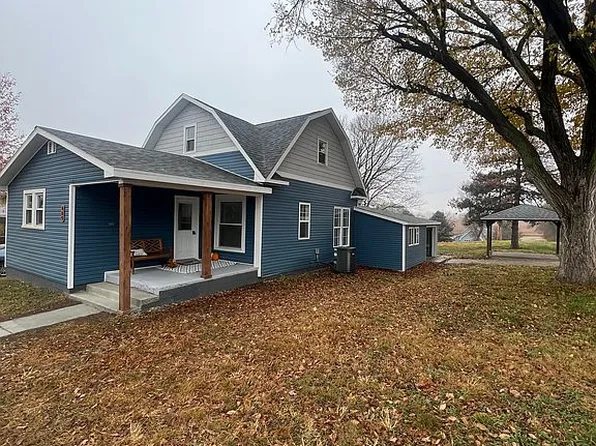 409 Dasey St, Newcastle, NE 68757