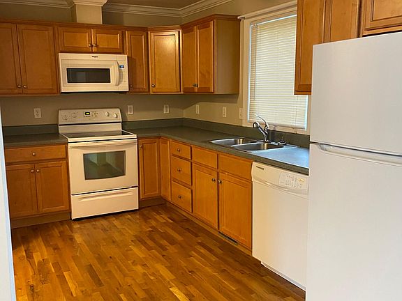 5th image of 70 Chrisman St