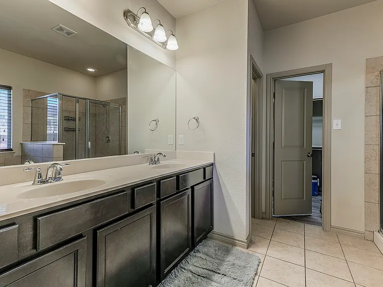 2609 Forest Park Blvd — Photo 7