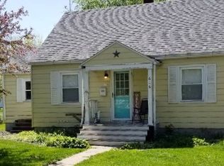 616 N F St, Monmouth, IL 61462