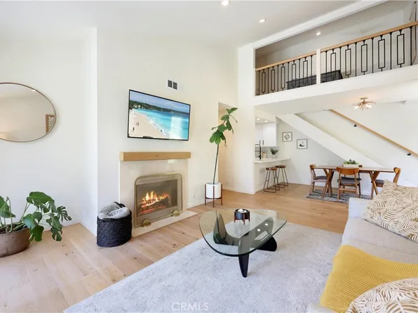 1326 W Park Western Dr Unit 202, San Pedro, CA 90732