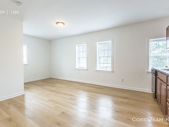 5th image of 3035 Harrison St #214
