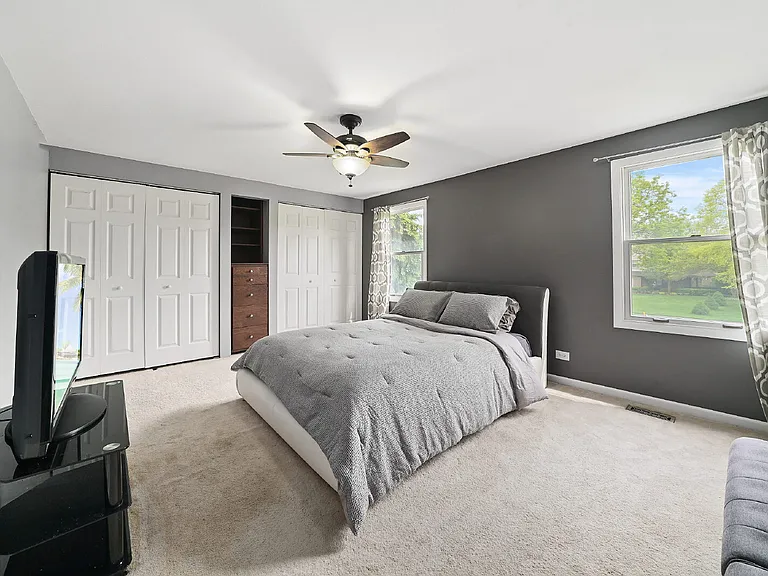 1011 Talltree Ter — Photo 18