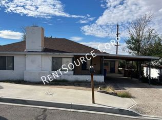 808 Arville Ave, Barstow, CA 92311