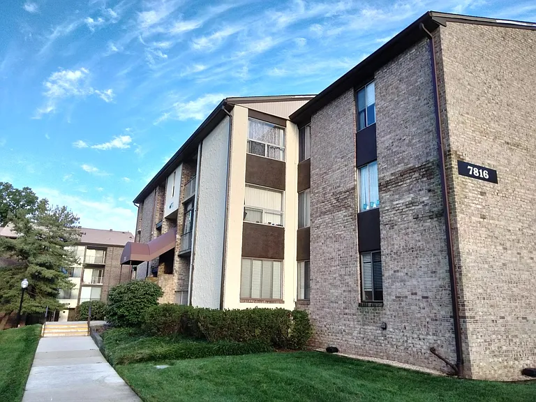 7816 Hanover Pkwy #104 — Photo 2