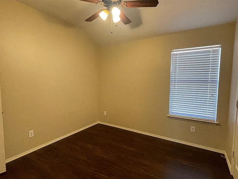 8131 Tierra Del Sol Rd — Photo 15