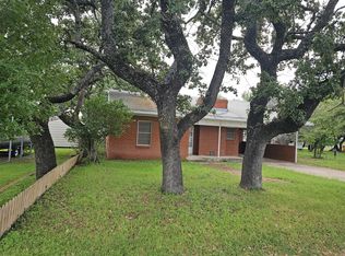 215 David St, Brownwood, TX 76801