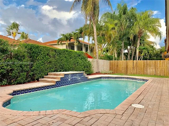 15751 SW 103rd Ln — Photo 3