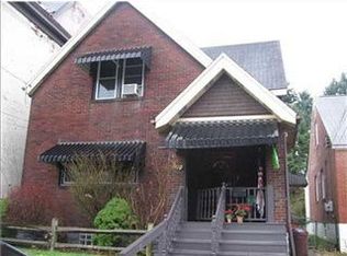 1710 Hays St, Pittsburgh, PA 15218