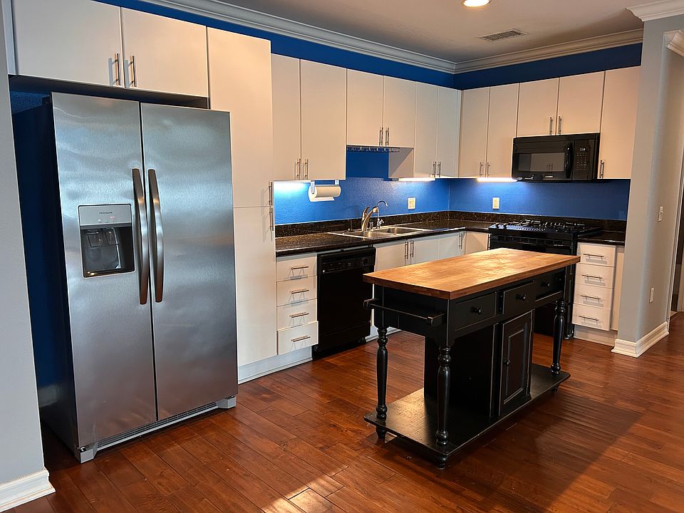 1st image of 1480 Broadway Unit 2105
