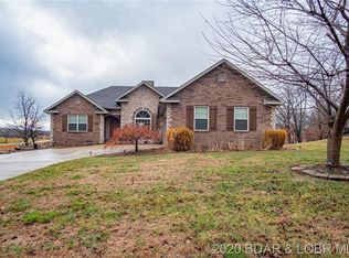2408 Copperwood Dr, Lebanon, MO 65536