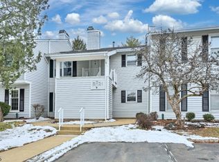 77 Junco Ct, Three Bridges, NJ 08887