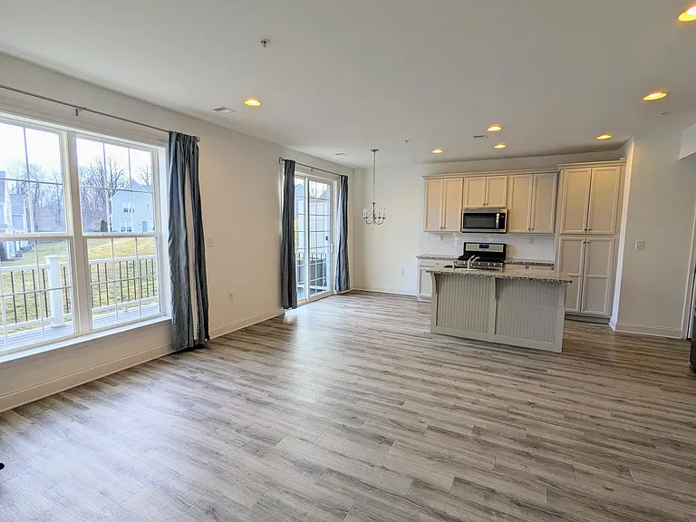 2204 Red Fox Dr — Photo 6
