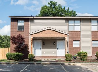 4072 N Sunflower Cir, Fayetteville, AR 72703
