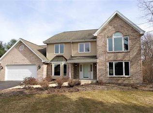 2567 Fourwinds Dr, Rockford, IL 61114