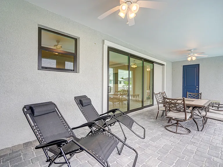 1104 NW 42nd Pl — Photo 28