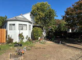 432 42nd St, Sacramento, CA 95819
