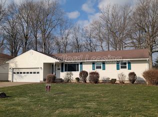 780 Terra Ln, Amherst, OH 44001